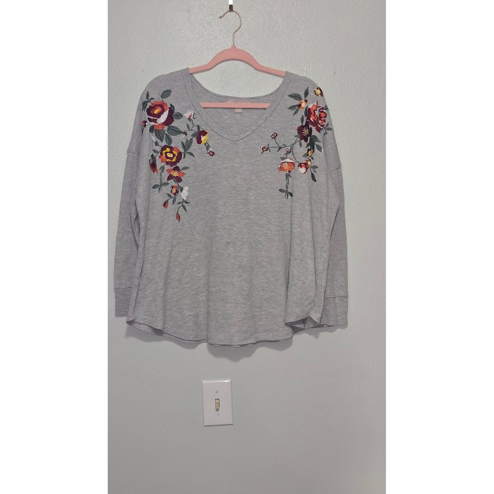 Woman Within Gray Waffle Knit Floral Embroidered V-Neck Thermal Top 1X 22/24